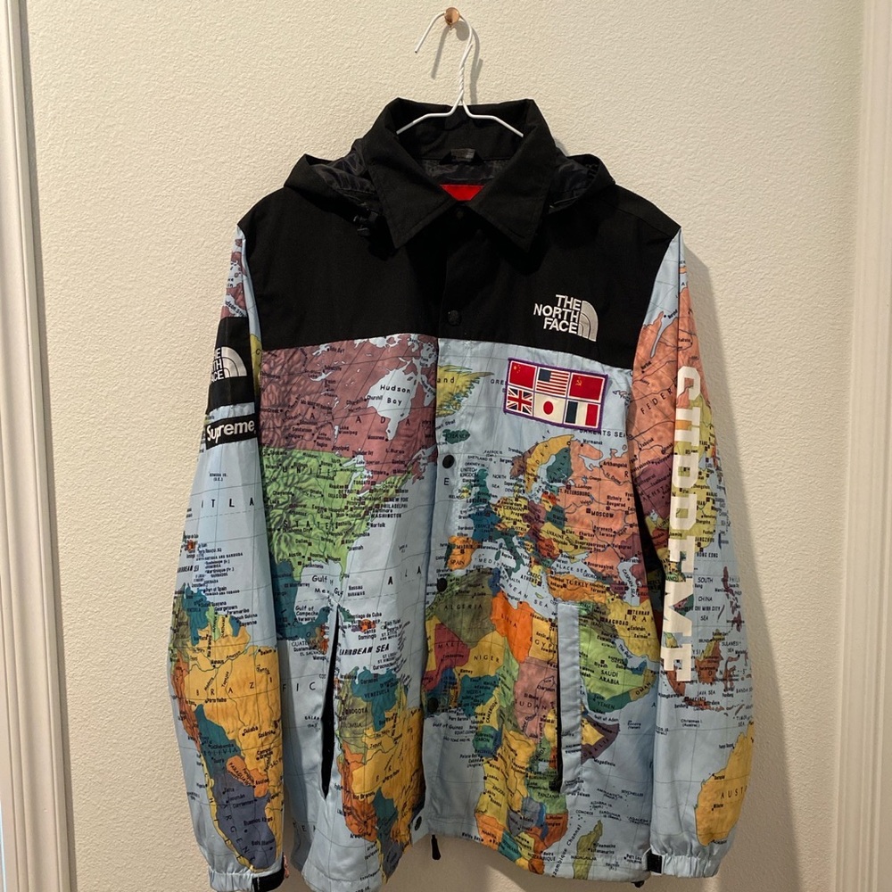 SUPREME x THE NORTH FACE MAP JACKET